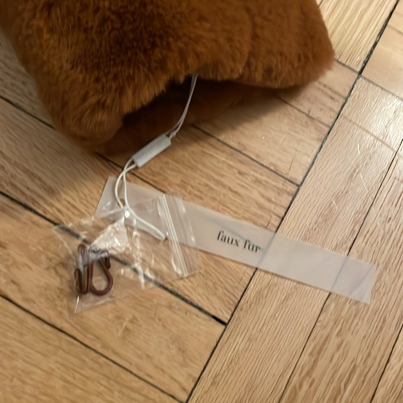 Avec Les Filles faux fur Coat - Picture 2 of 4